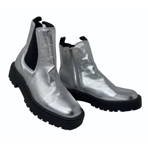 Sam Edelman Girls size 4 Laguna Mini Boots Soft Silver Leather zip up boots - Picture 2 of 13